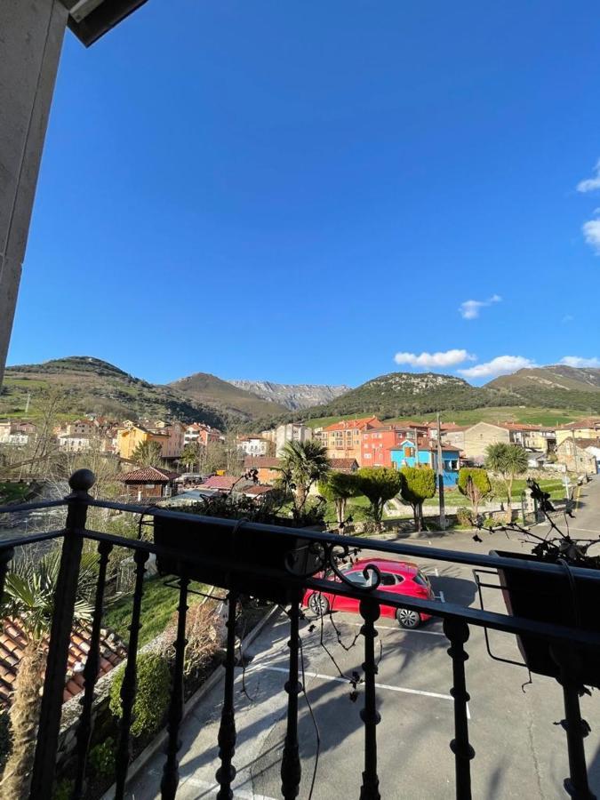 Hotel Rural El Torrejon Arenas De Cabrales Eksteriør billede