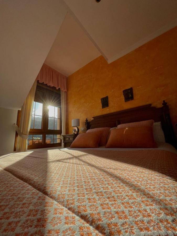 Hotel Rural El Torrejon Arenas De Cabrales Eksteriør billede