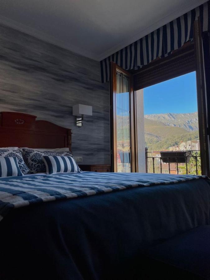 Hotel Rural El Torrejon Arenas De Cabrales Eksteriør billede