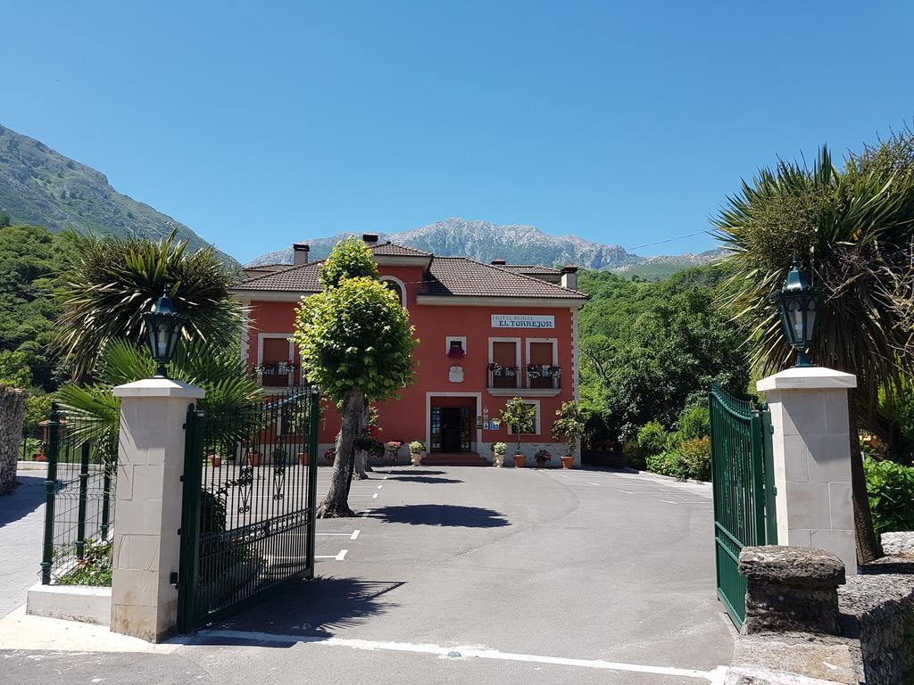 Hotel Rural El Torrejon Arenas De Cabrales Eksteriør billede